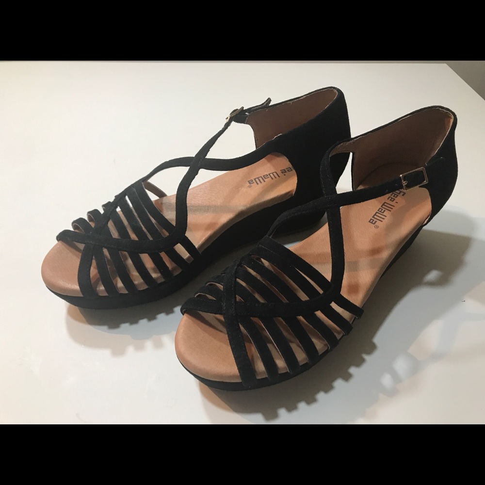 Black velvet strappy platform wedges